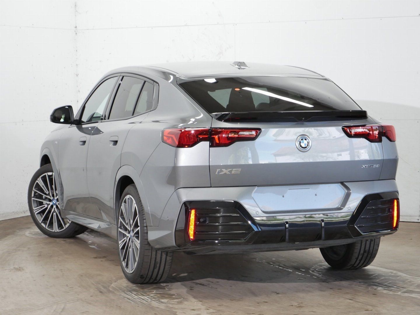 BMW iX2 xDrive30 Aktivsitz M Sportpaket AC-Laden foto 2