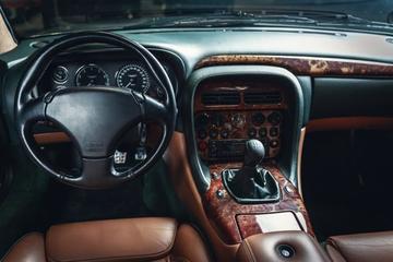 2001 Aston Martin DB7 照片 8