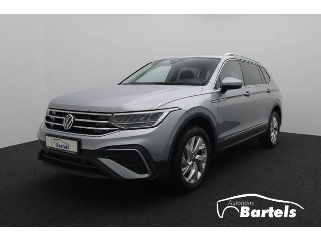 Volkswagen Tiguan Allspace Life DSG ACC AHK 7Sitze LED