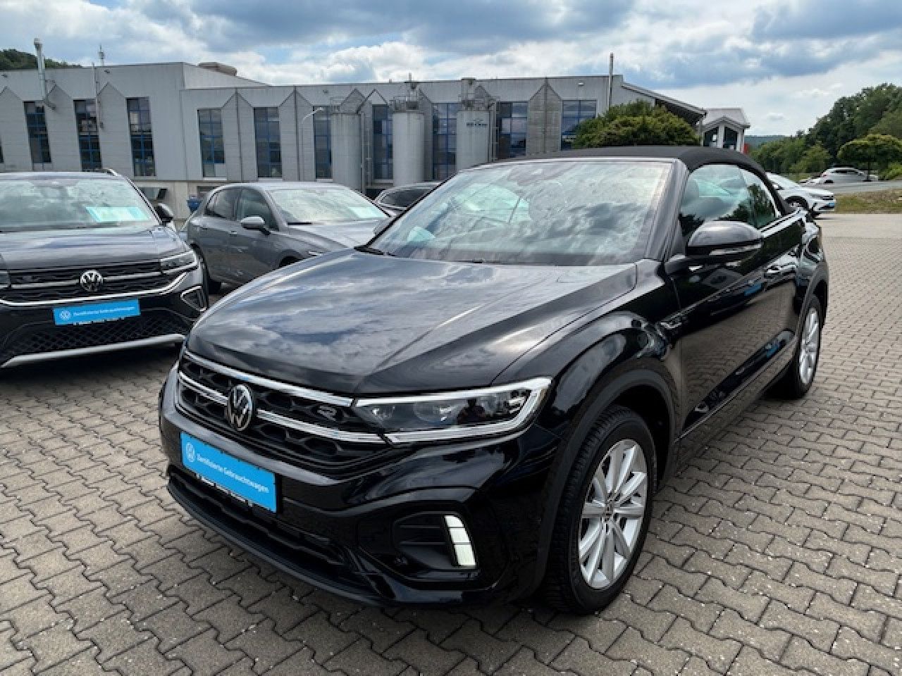 Volkswagen T-Roc Cabriolet R-Line 1.5 TSI Rear View Navi foto 3