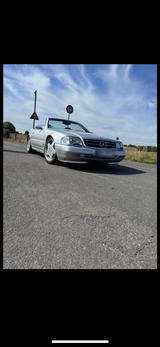 Mercedes-Benz SL 320 SL - silberne Mercedes-Benz SL 320