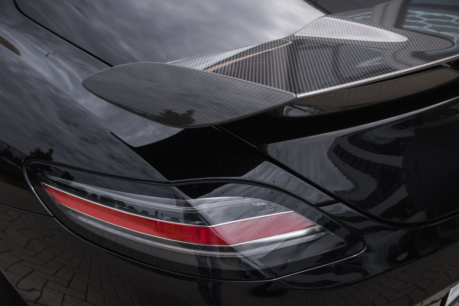 Fahrzeugabbildung Mercedes-Benz SLS AMG Roadster-Rückfahrkamera-Performance-Pak.