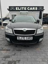 Skoda Octavia Lim. Ambiente DSG TÜV Neu/Klima/SZHG/PDC - gebrauchte Skoda Octavia aus dem Jahr 2011