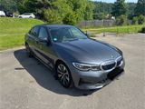 BMW 330i Advantage Automatic Advantage - BMW 330 aus 2019