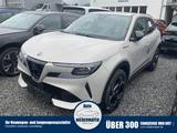 Alfa Romeo Junior Ibrida 1.2 Speciale, 18-Zoll, Kamera, el. - Alfa Romeo Junior mit Benzin-Antrieb