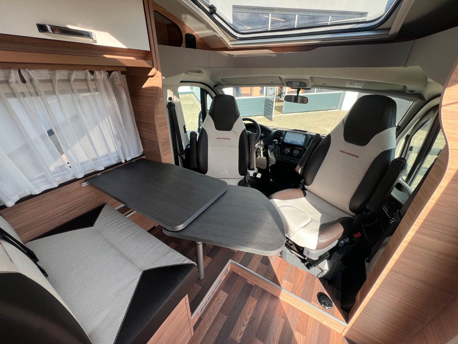 Fahrzeugabbildung Weinsberg CaraCompact Edition Pepper 600 MEG MJ26