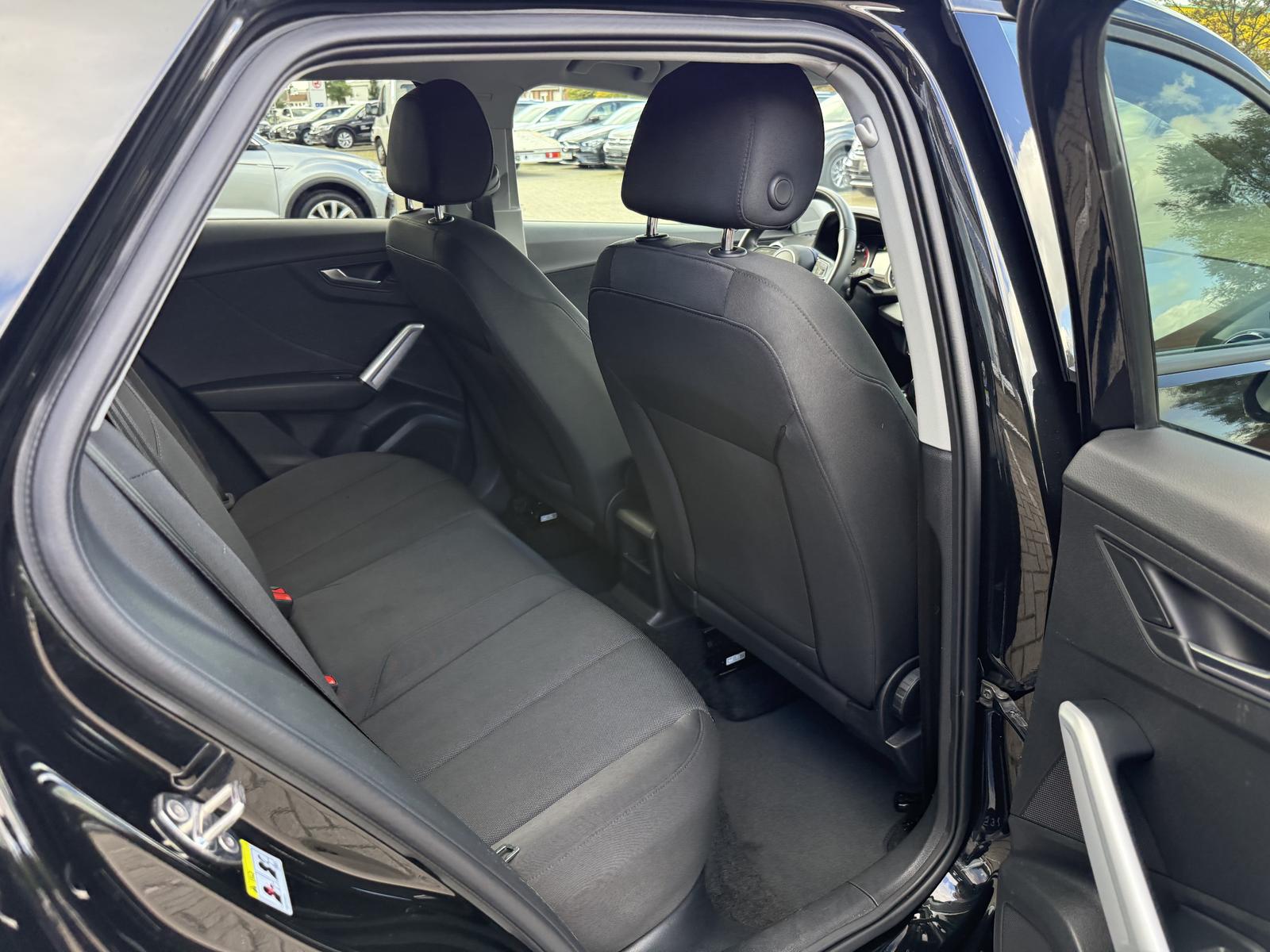 Audi Q2 35 TFSI Advanced,R-Kamera,Kessy,Navi,2-Zonen