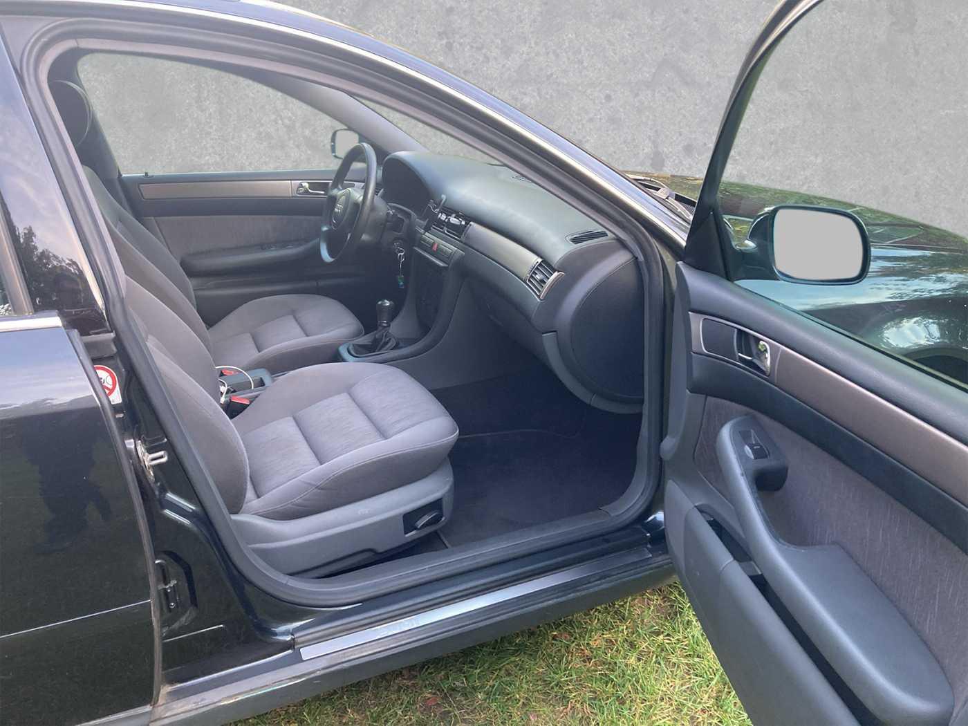 Audi A6 Avant 1.8 20V 4B5
