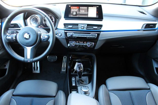 BMW X2 xDrive 18 d M Sport / BUSINESS / H&K / KAMERA