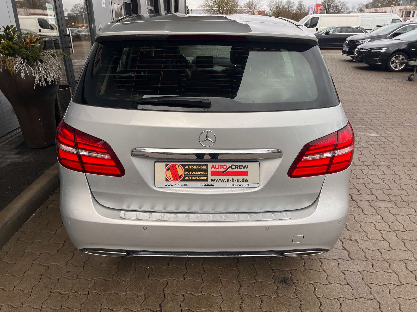 Fahrzeugabbildung Mercedes-Benz B 200 Urban