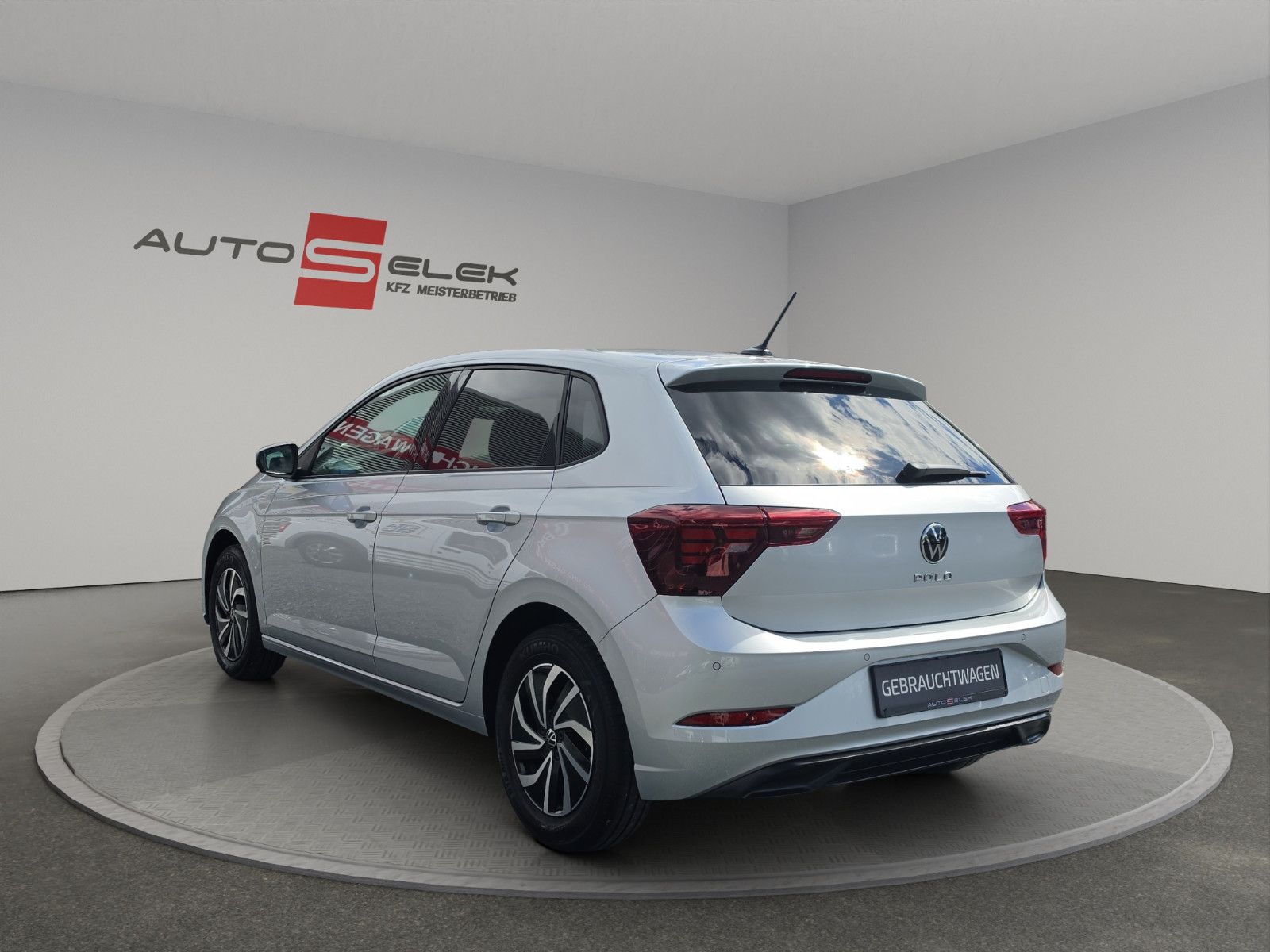 Fahrzeugabbildung Volkswagen Polo VI Life AUS 1.HAND AUTOMATIK DIGAL TACHO