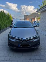 Toyota Auris Touring Sports Hybrid 1,8-l-VVT Comfor... - Toyota Auris in Bremen