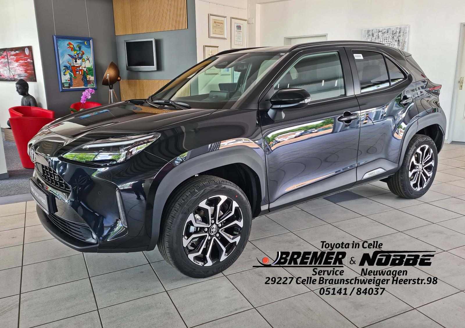 Toyota Yaris Cross  Teamplayer + Safety-  Winterpaket