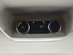 FORD Tourneo Custom 320 L1 170PS Titanium AWD #LEDER