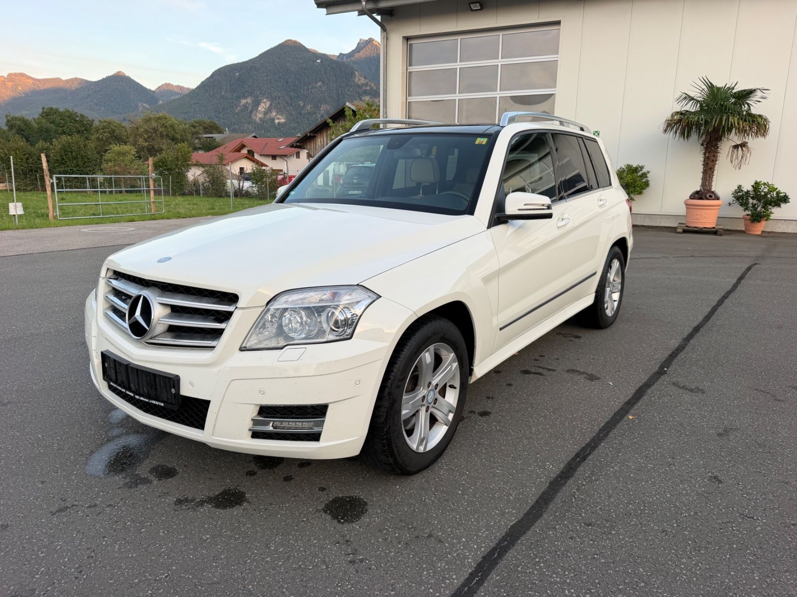 Mercedes GLK 350 2010, 3.0D dīzelis, Automāts, SUV/Apvidus, Balts — Latvijā
