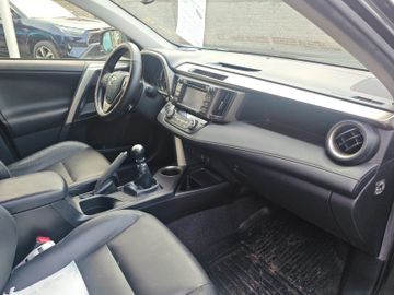 Toyota RAV 4 - 10