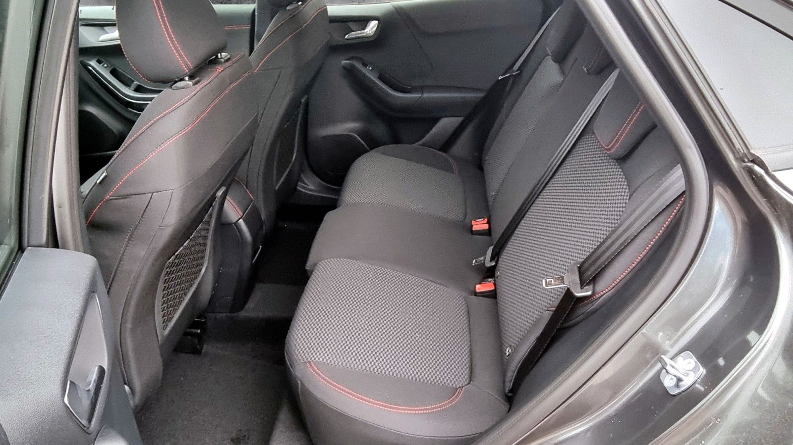 Fahrzeugabbildung Ford Puma ST-Line *LED*Navi*Kamera*