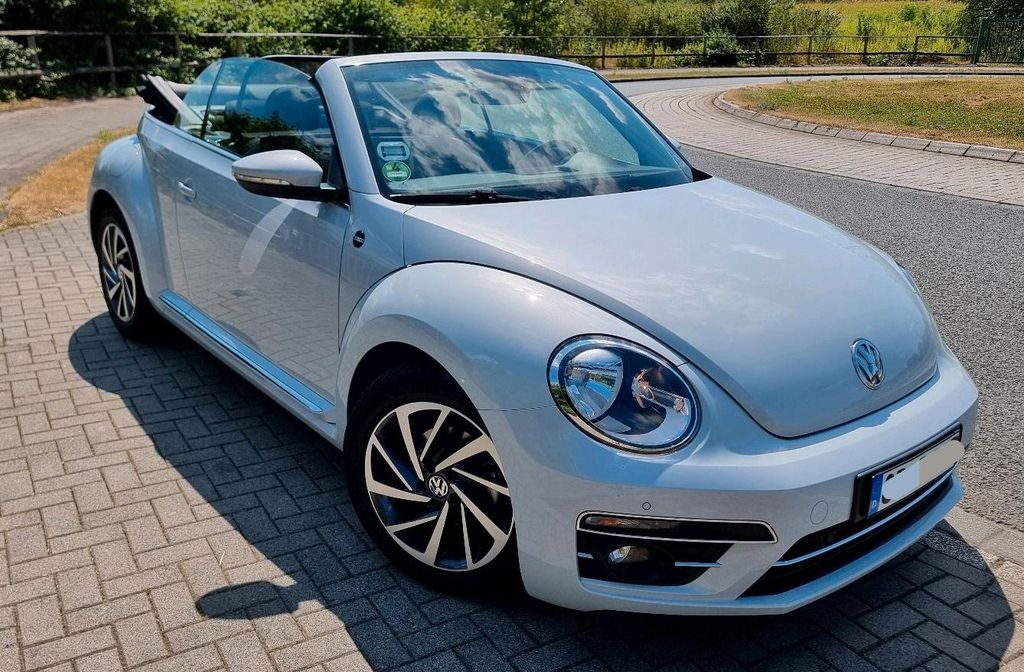 Image of Volkswagen Beetle