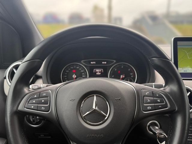 B 180 Style CDI Navi Leder SHZ Parklenkass.