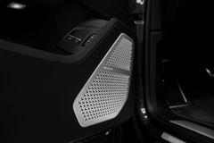Urus 4.0 V8 PHEV SE 2025 BLACK CARBON PANO