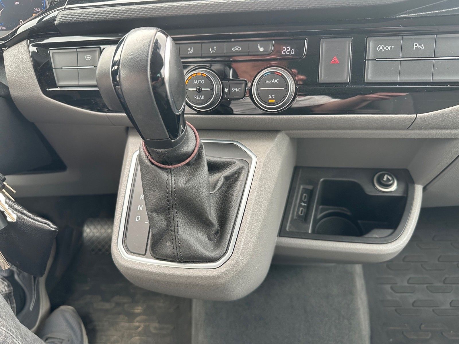 Volkswagen T6 California – Bild 17