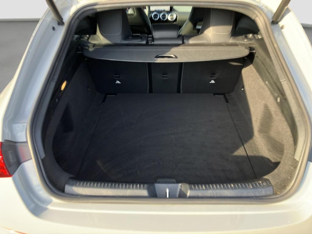 Fahrzeugabbildung Mercedes-Benz CLA 200 d SB AMG*Night*PDC*LED*SpurH