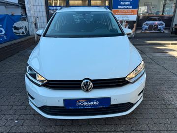 Volkswagen Golf - 2
