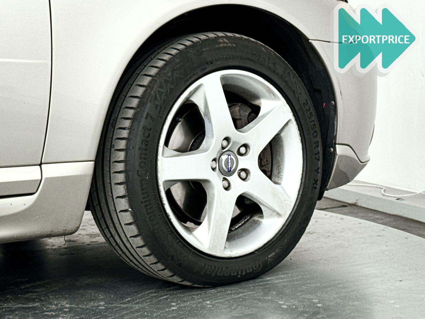 Volvo V70 2008 — photo 27