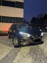 Nissan Qashqai 1.6 D - Nissan Qashqai mit Diesel-Antrieb: Allradantrieb, 1.6
