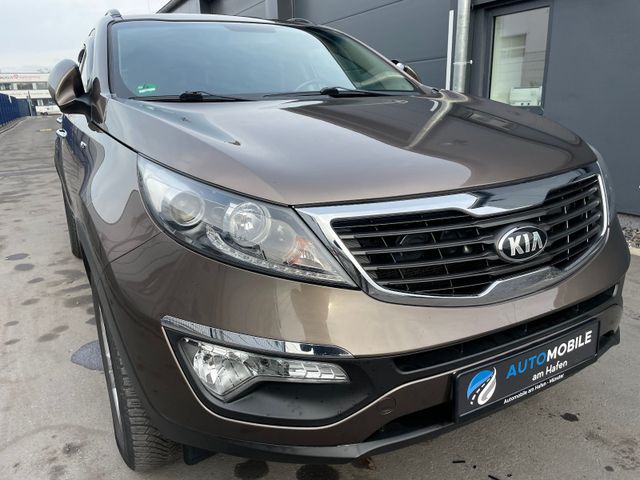 Kia Sportage 4WD 2.0*NUR 93TKM*NAV*SHZ*AHK*CAM*LEDER