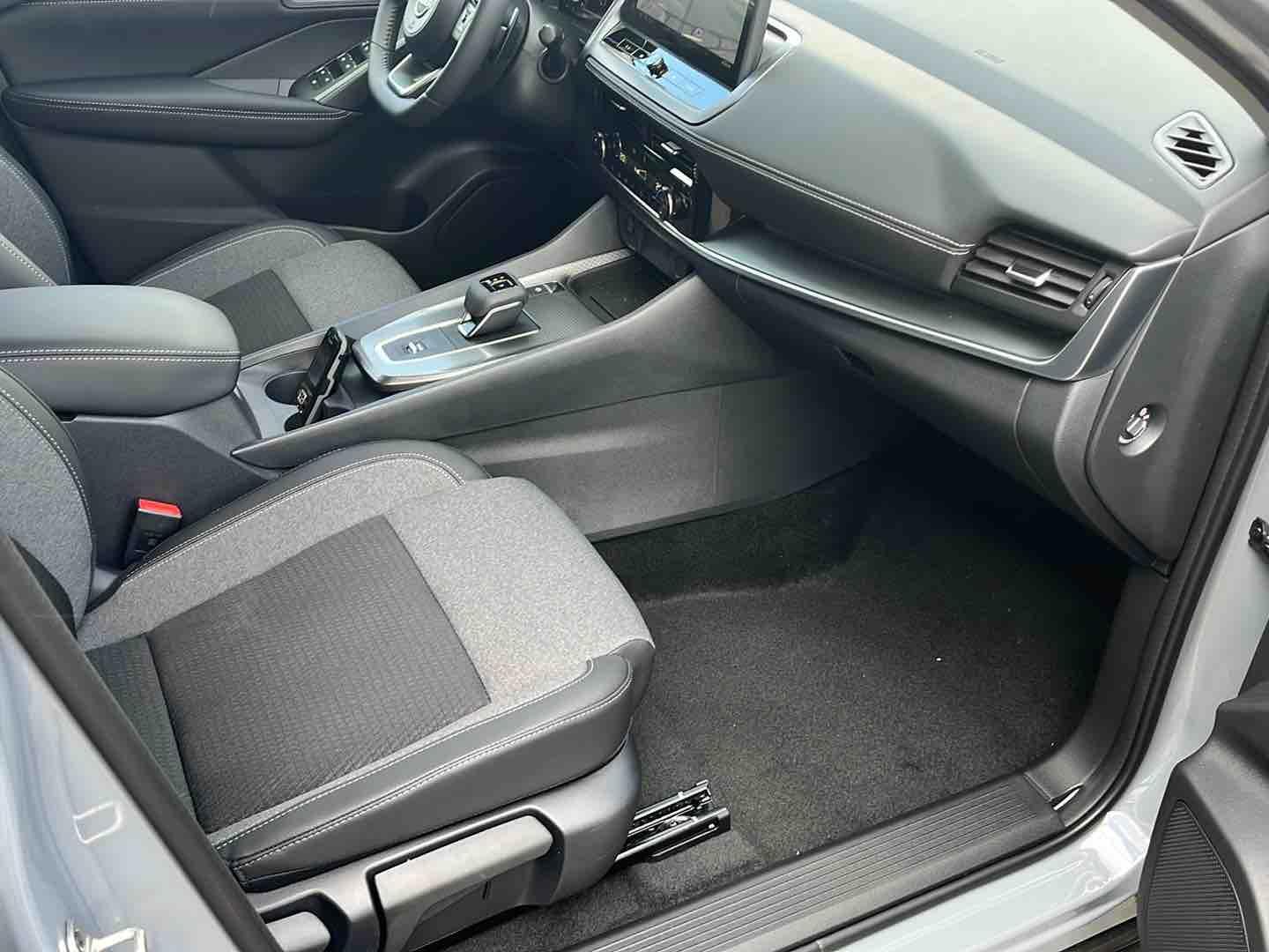 Nissan Qashqai 1.3 DIG-T XTronic N-Connecta Winter, миниатюра 8