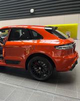 Porsche Macan GTS GTS - Porsche Macan mit Benzin-Antrieb: Orange