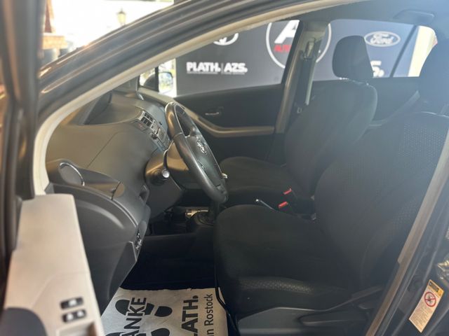 Toyota Yaris  Sol