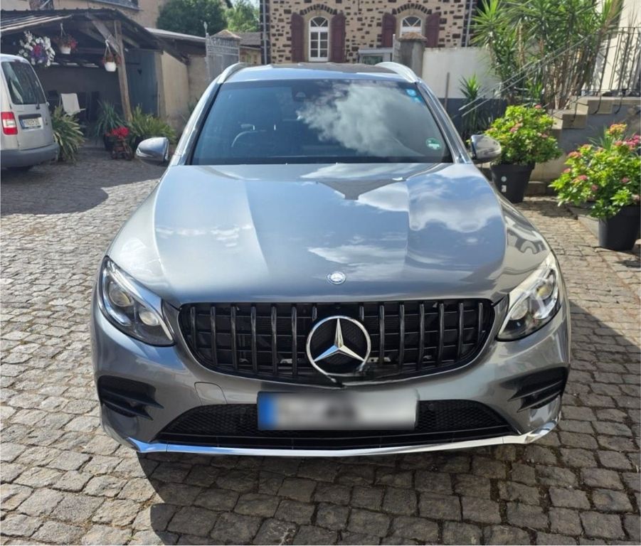 Image of Mercedes-Benz GLC 250