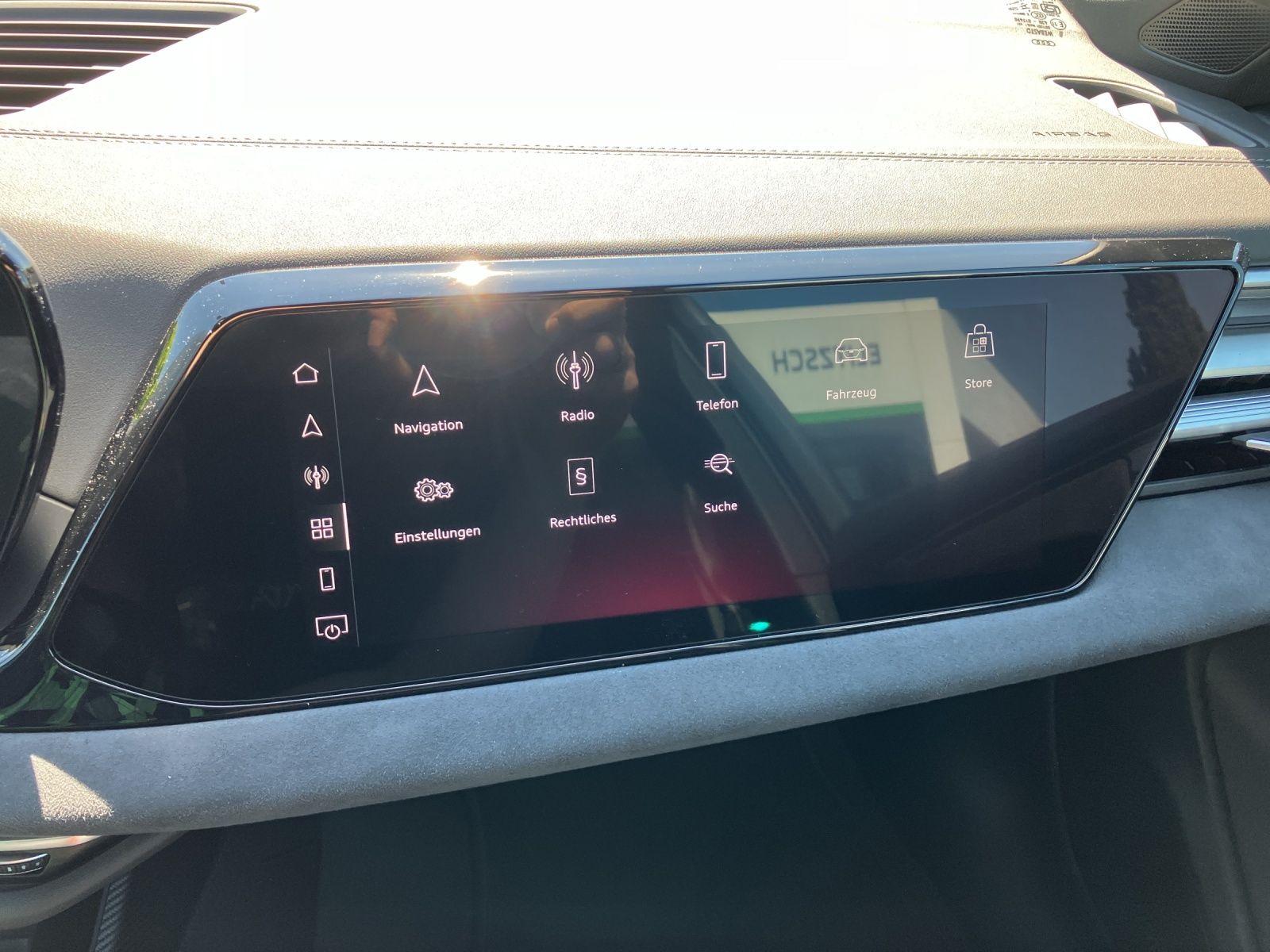 Fahrzeugabbildung Audi A6 Avant TDI 150 kW quattro S tronic Matrix