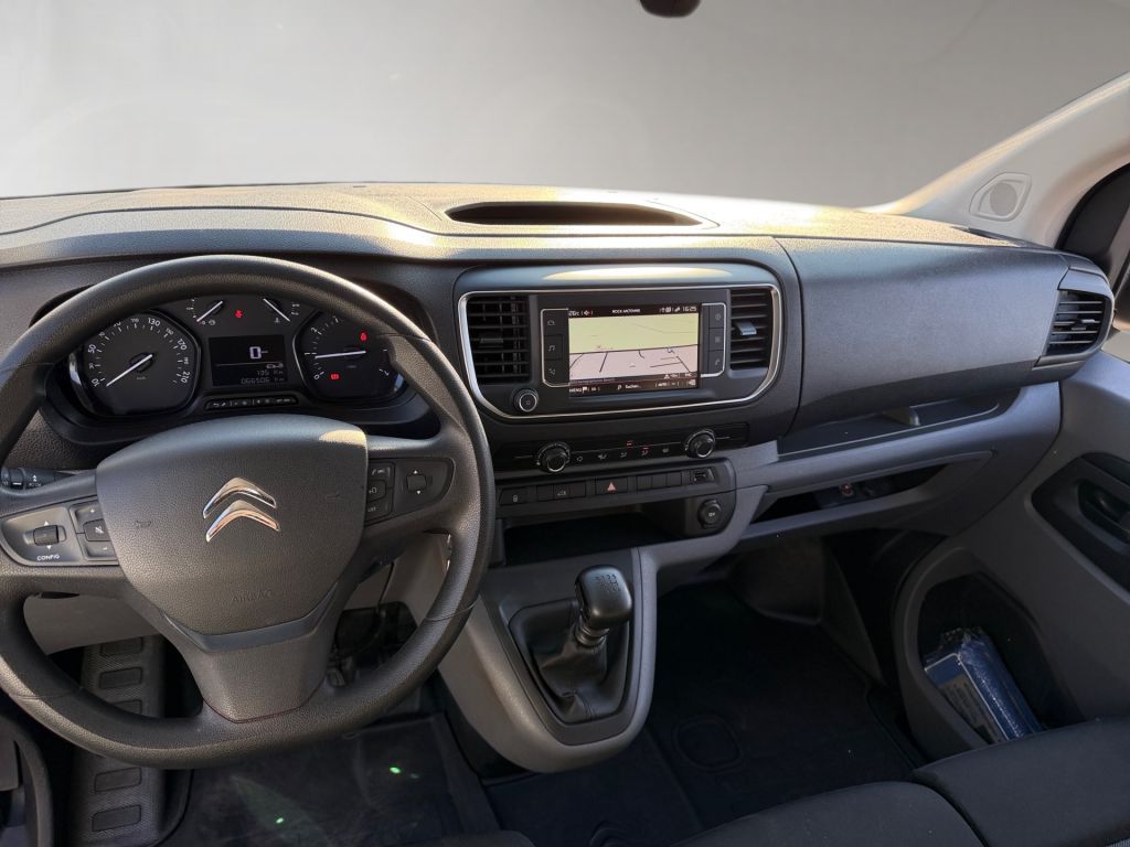 Fahrzeugabbildung Citroën Jumpy M BlueHDi 120 Club