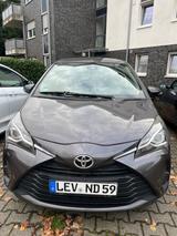 Toyota Yaris 1,0-l-VVT-i - - Toyota Yaris Gebrauchtwagen in Mönchengladbach