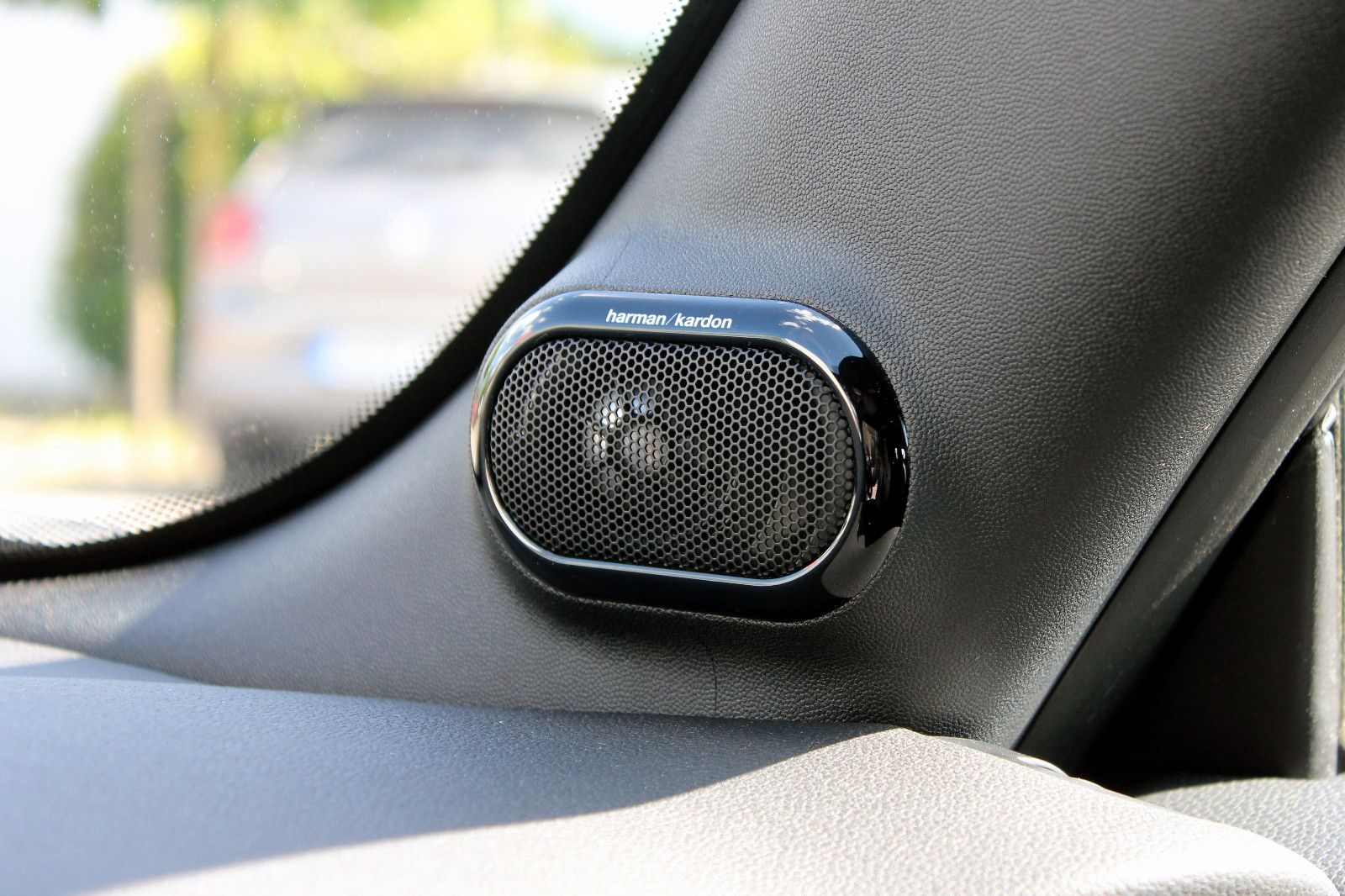 Fahrzeugabbildung MINI John Cooper Works Cabrio Steptr. ACC LED HUD NAV