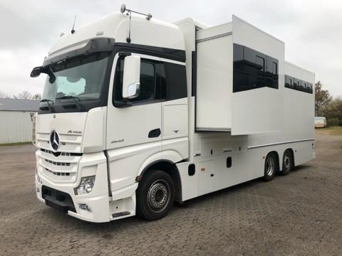 Mercedes-Benz Actros 2542 - 5 horses
