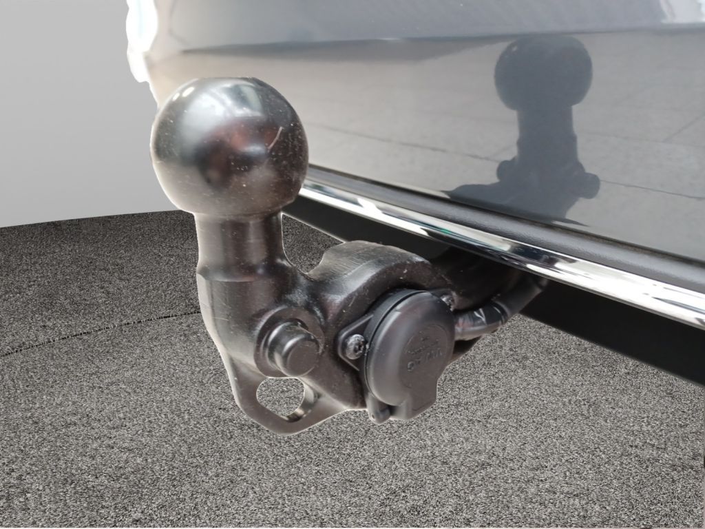 Fahrzeugabbildung Volkswagen Golf Variant 1.5 eTSI DSG Style Navi, AHZV uvm.