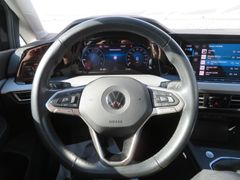 VW Golf VIII 1.5 TSI Life LED Navi Rfk DAB 16'' Lan VW Golf VIII 1.5 TSI Life LED Navi Rfk DAB 16'' Lan
