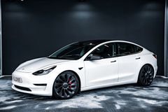 TESLA Model 3 Performance AWD Facelift KW V3 Fahrwerk