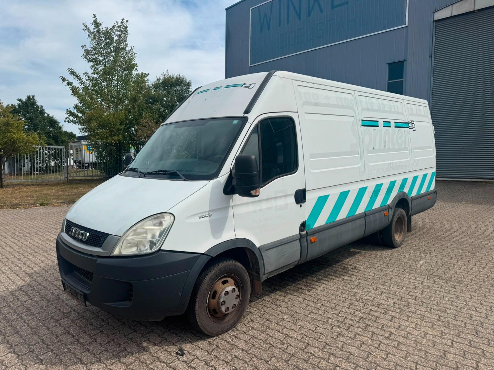 Iveco Daily 50C17 Kastenwagen 3 liter *AHK*