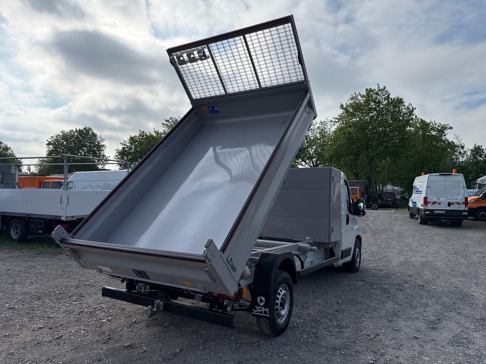 Fahrzeugabbildung Fiat Ducato Maxi L3 Dreiseitenkipper 180 MT6