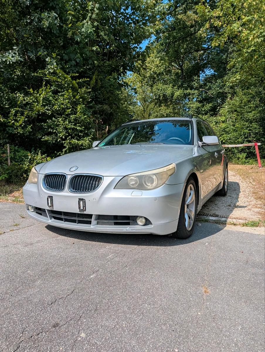BMW 525 2004 — photo 10