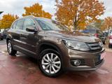 Volkswagen Tiguan Sport & Style BMT"4Motion"Ahk"Navi"TüvNeu - Volkswagen Tiguan mit Benzin-Antrieb: Limousine
