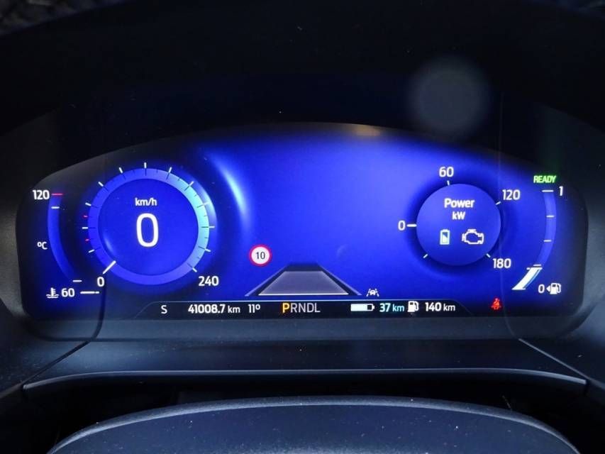 Fahrzeugabbildung Ford Kuga 2.5 Duratec Plug-in-Hxbrid PHEV Titanium