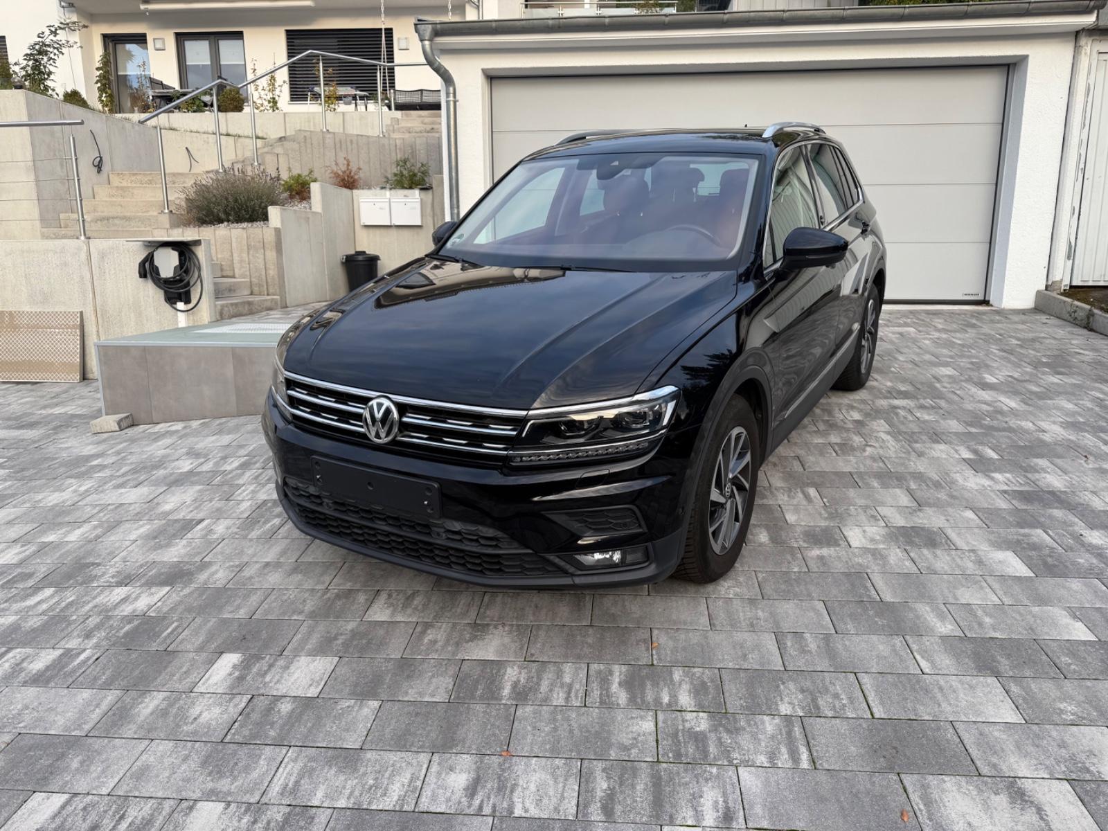Volkswagen Tiguan 1.4 TSI Sound LED AHK Navi RFK