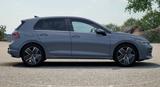Volkswagen Golf VIII 1.5 eTSI DSG Style MATRIX HuD AHK - gebrauchte Limousinen in Zwickau