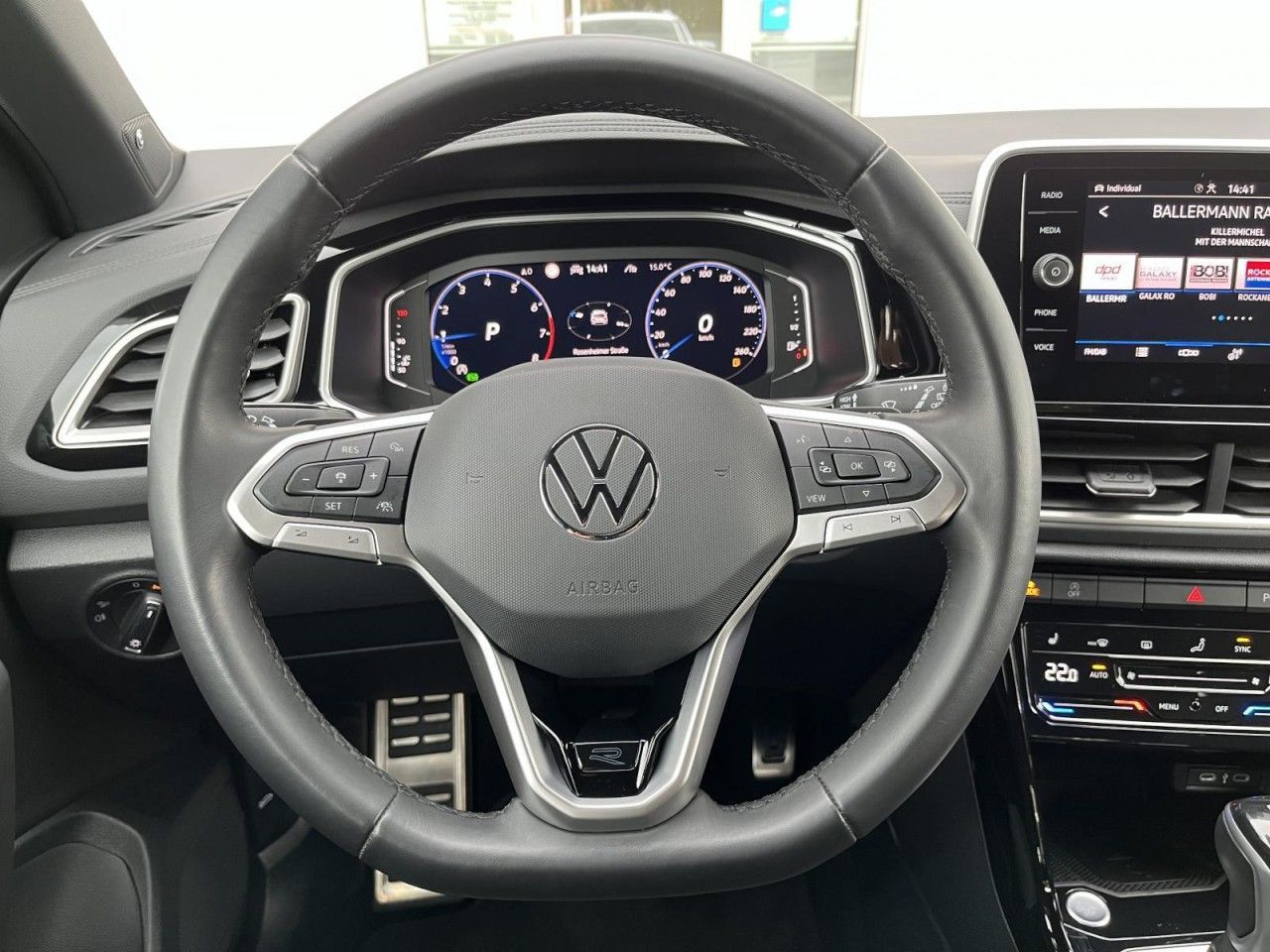 Volkswagen T-Roc - Bild 11